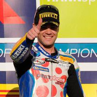 Qué fue de Fonsi Nieto, de estar al borde de la muerte a ganar el mundial de MotoGP siendo la mano derecha de Jorge Martín 