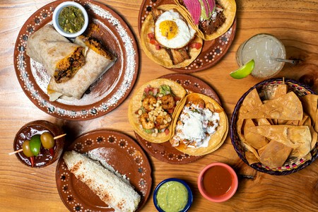 Cómo descubrir fonditas y antojitos locales en Uber Eats y cómo registrarte si tienes un establecimiento de comida