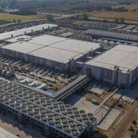 Una empresa ofreció cheques de 180 mil pesos por familia para construir un centro de datos cerca de sus hogares. Como dijeron que no, la empresa los demandó