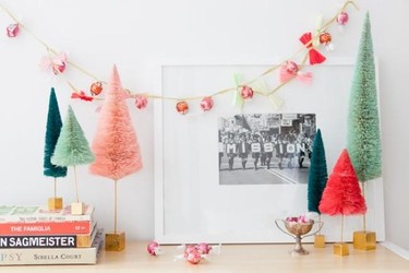 Guirnalda y collar de chocolate, un DIY dos en uno, dulce y muy navideño