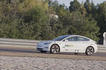 Tesla Model 3 Nextmove