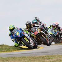 Toni Elías comienza a defender su título en MotoAmerica con un soberbio doblete en Atlanta 
