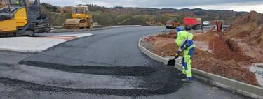 Si ya temíamos por el estado de nuestras carreteras, tenemos un motivo más para preocuparnos: el precio del asfalto está disparado 
