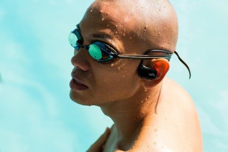 Sony crea un nuevo reproductor para acompañar tu entrenamiento en la piscina