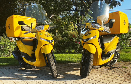Correos incorpora a sus filas 550 Peugeot Tweet Pro 125 y hace crecer su flota hasta los 15.000 vehículos