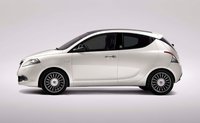 Lancia Ypsilon Ecochic, bi-fuel gasolina y GLP por 14.600 euros