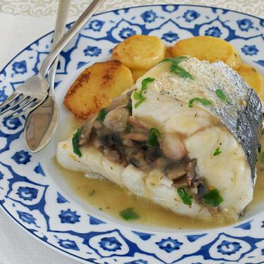 Merluza rellena de champiñones y gambas