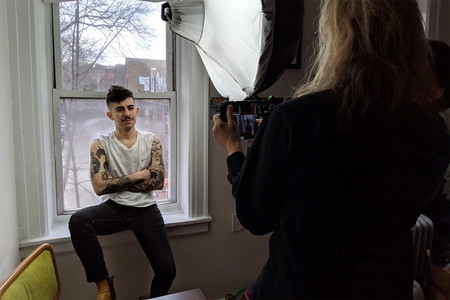 Face Forward de Annie Leibowitz: Retratando las personas que luchan por un mundo mejor con un Google Pixel 4