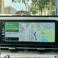 He probado esta alternativa a Google Maps en Android Auto y lo tengo claro: le da mil vueltas en privacidad y ahorro de batería