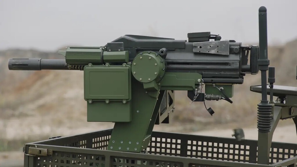 Ucrania ya no quiere mandar soldados al frente. Su respuesta es un “Frankenstein inédito”: robot-tanques con ametralladoras