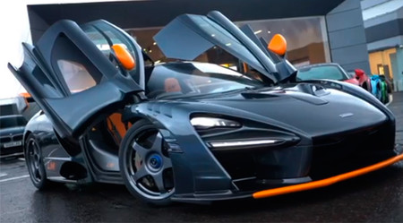 El McLaren Senna Le Mans no ha sido confirmado, pero se muestra así de espectacular en un concesionario