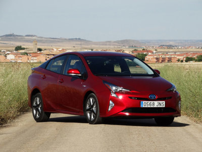 Probamos el nuevo Toyota Prius 2016, el híbrido más eficiente de la historia