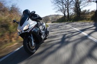 Aprilia SRV 850, Maxi Scooter a la italiana