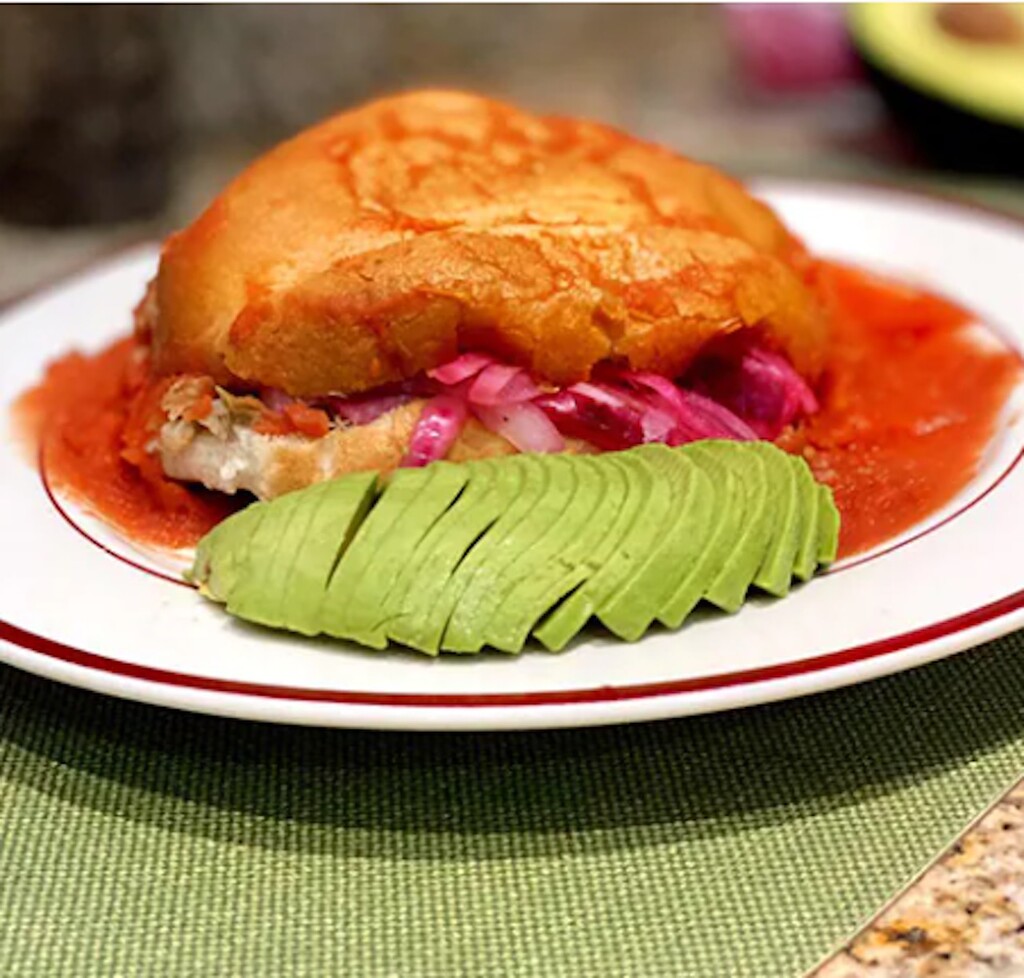 Torta ahogada casera de carne deshebrada: receta fácil perfecta para disfrutar del Día del Chef 2021