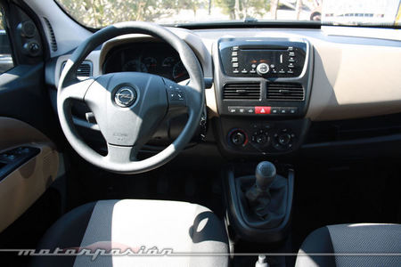 Opel Combo 2012