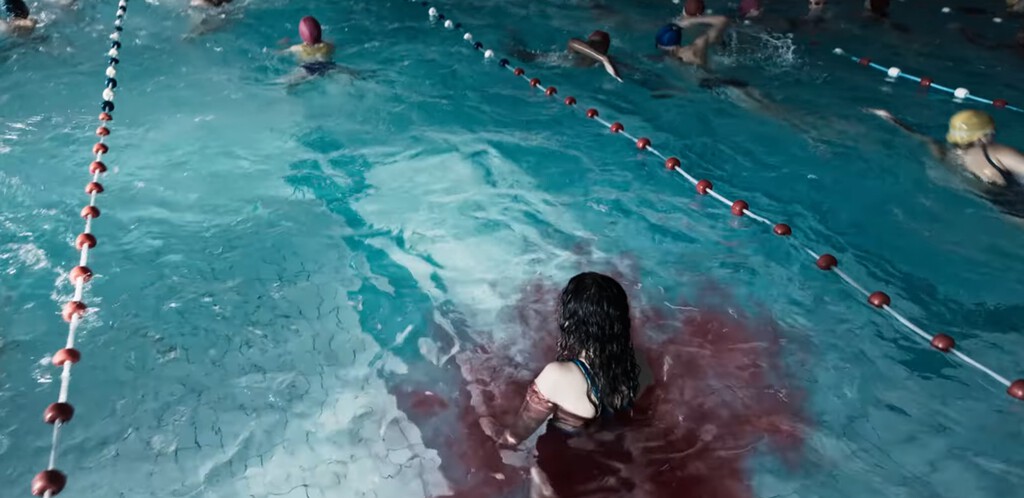 ‘Alpha’ es una sorpresa injustamente machacada. La directora de ‘Titane’ arriesga explorando la enfermedad y las fracturas familiares desde el body horror