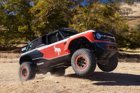 Ford Bronco Dr 1
