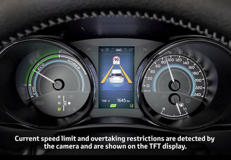 Toyota Corolla 2016 Hybrid