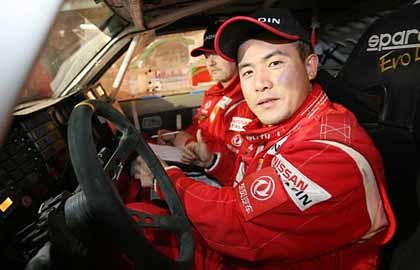 El Rally Transoriental se tiñe de luto