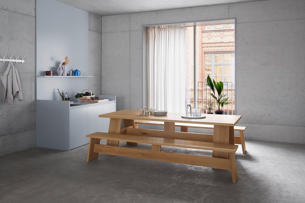 Estas siete mesas de comedor seguro que te aclaran cómo decorar el tuyo