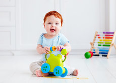 juguetes bebe 7 meses montessori