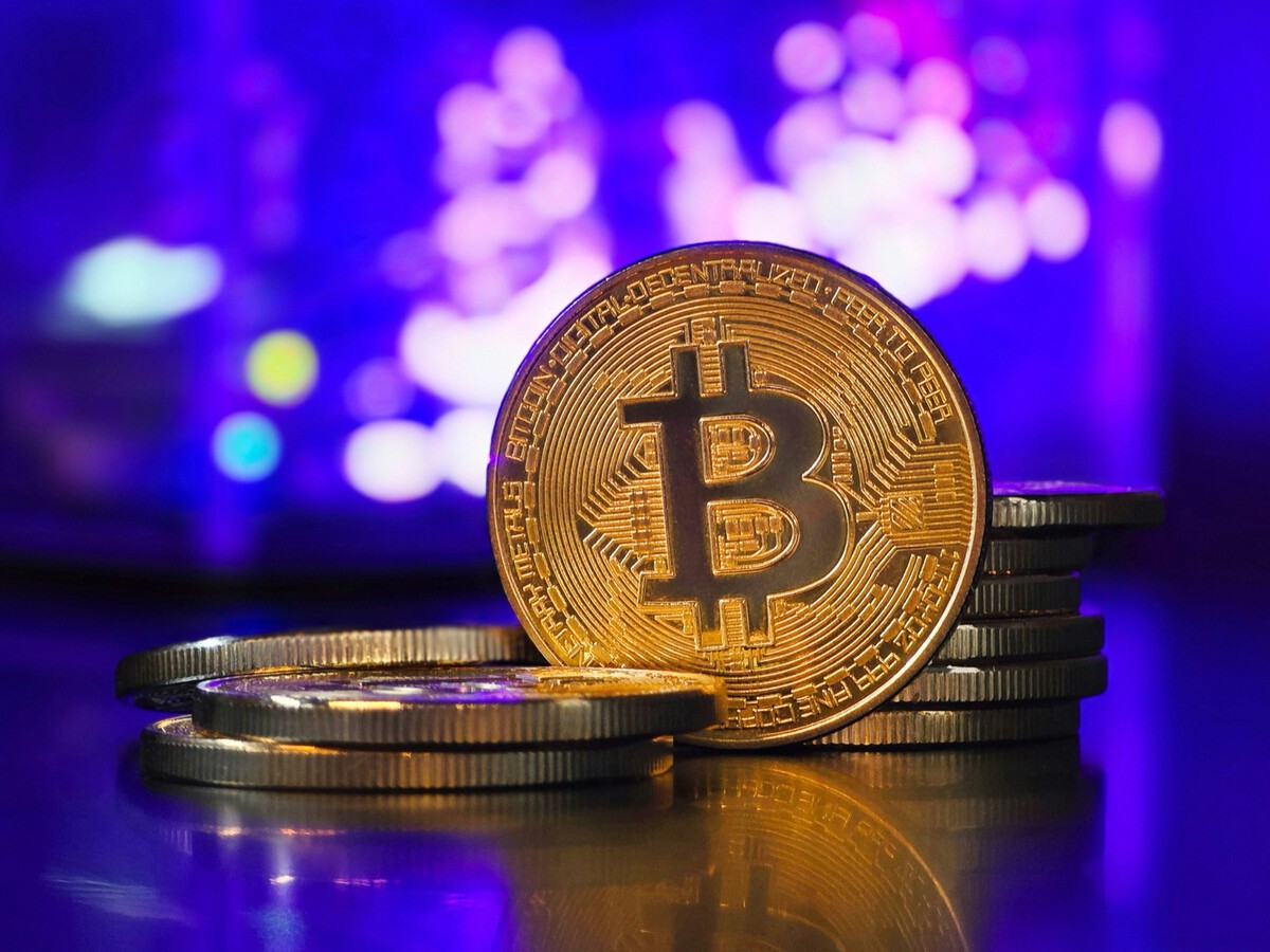 Bitcoin supera los 100.000 dólares con el mundo crypto inusualmente  tranquilo. Es una buena señal