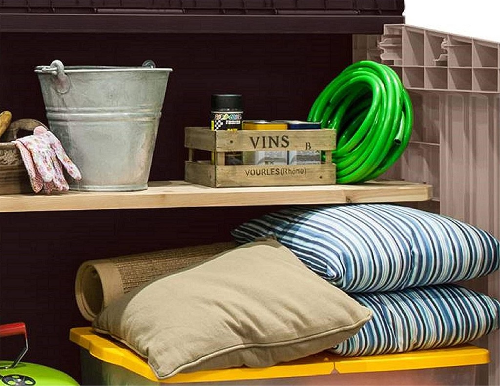 13 prácticos muebles de almacenamiento de exterior, para recoger jardín