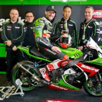 Tom Sykes se mantendrá fiel a Kawasaki, dos años más de dream team verde