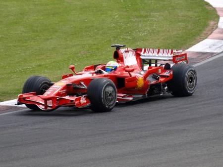 Felipe Massa se pondrá al volante de un F2008 en Montmeló