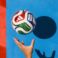 Trionda es el nuevo balón de fútbol del Mundial 2026. Transmitirá datos en tiempo real como si fuera un móvil