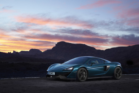 El McLaren 570GT pasea por Tenerife en estas 24 espectaculares imágenes