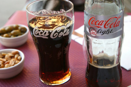 Los refrescos light también pueden producir diabetes