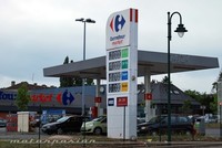 Las petroleras aseguran al ministro de Industria que no tienen margen para bajar los precios 