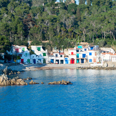 Este es el pueblo fronterizo más bonito y misterioso de España, tanto que ya le gustaría a los franceses que fuera suyo 