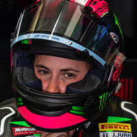 Ana Carrasco tendrá que operarse y dice adiós a sus opciones en Supersport 300 esta temporada