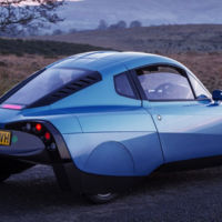 Riversimple Rasa, un prototipo biplaza de hidrógeno que pretende popularizar este combustible