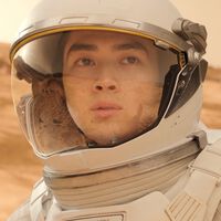 Es una de las series más veteranas y acaba de renovarse por partida doble: así es el futuro de 'Para toda la humanidad' en Apple TV