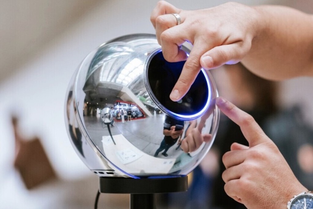 Worldcoin confirma que ha paralizado su actividad en España. Es una gran victoria para la AEPD 