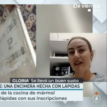 Descubre que la encimera de su cocina estaba hecha de lápidas: “El mármol era un poco raro”