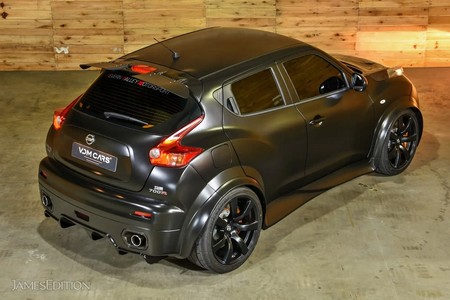 Nissan Juke R 1