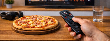 Llevo tres meses pagando 14 euros al mes por YouTube Premium. Hoy, entiendo por qué la TV tradicional no tiene nada que hacer