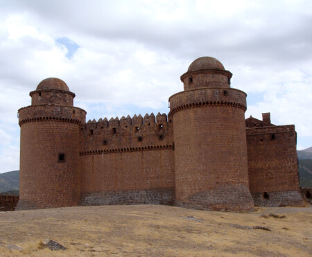 El Castillo De La Calahorra