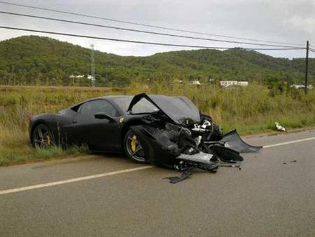 Dolorpasión™: el Ferrari 458 Italia que no llegó a los cierres de Ibiza