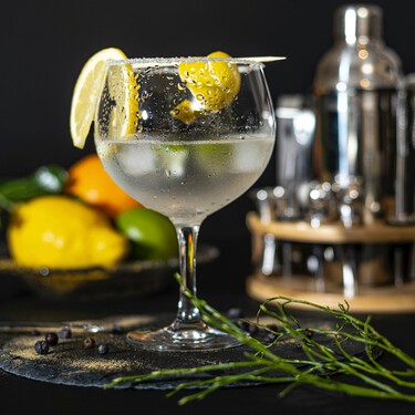 La ginebra gallega elaborada con Albariño que triunfa en toda España