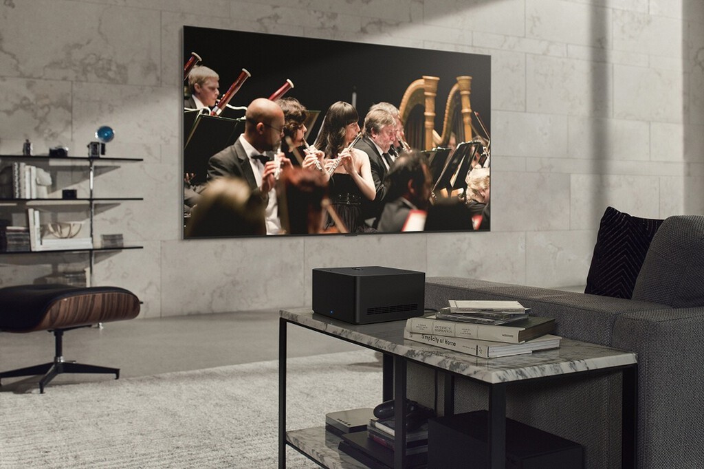 LG quiere que nos olvidemos de los cables de audio y vídeo en la tele: su nueva Smart TV OLED M se conecta de forma inalámbrica 