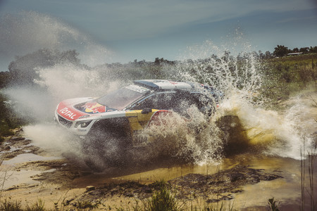 Ap 1qnr2h5n52111 Carlos Sainz