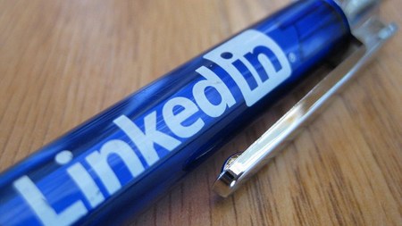 Consejos de marketing de empresa para el medio social LinkedIn