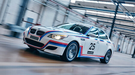 Bmw M5 Csl V10
