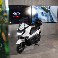 Por 2.999 euros KYMCO se ha sacado de la manga un scooter urbanita y deportivo de 125 cc que en persona gana mucho