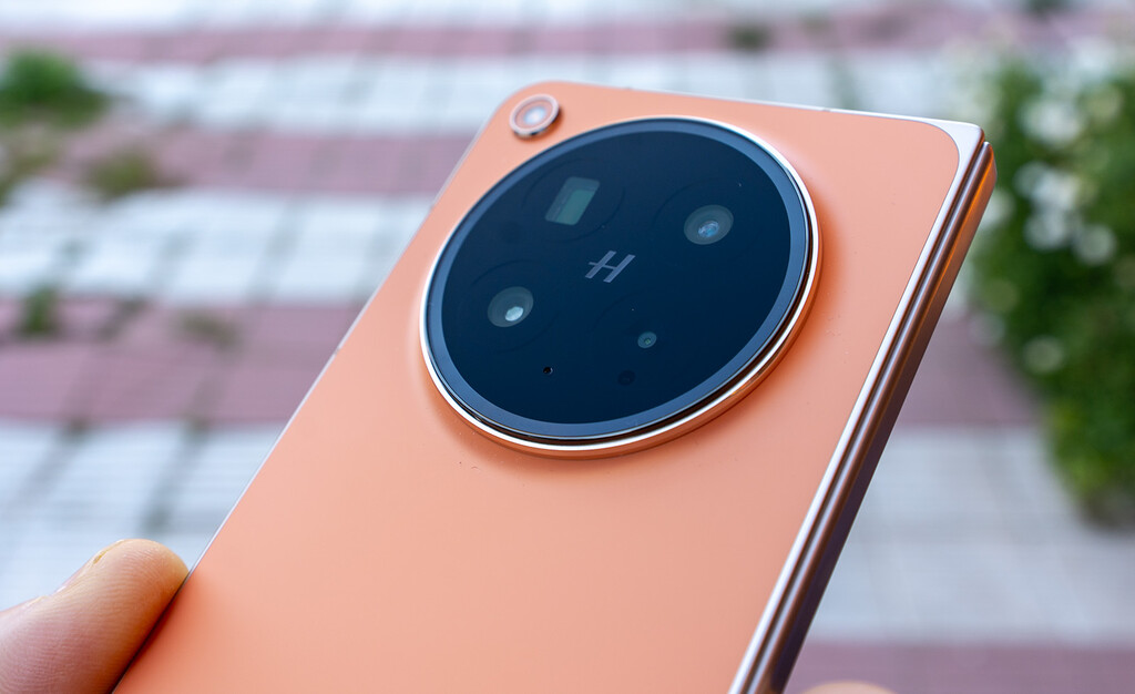 Ni las lentes ni los megapíxeles: el gran responsable de que el móvil haga buenas fotos es un chip infravalorado